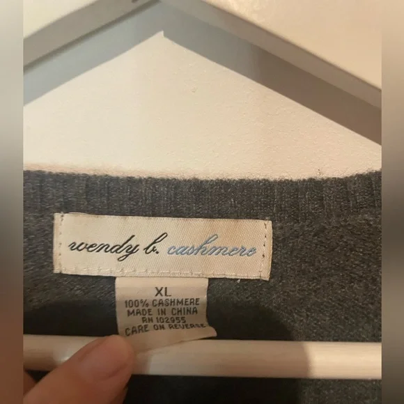Wendy B. Cashmere sweater size xl grey - Picture 2 of 7